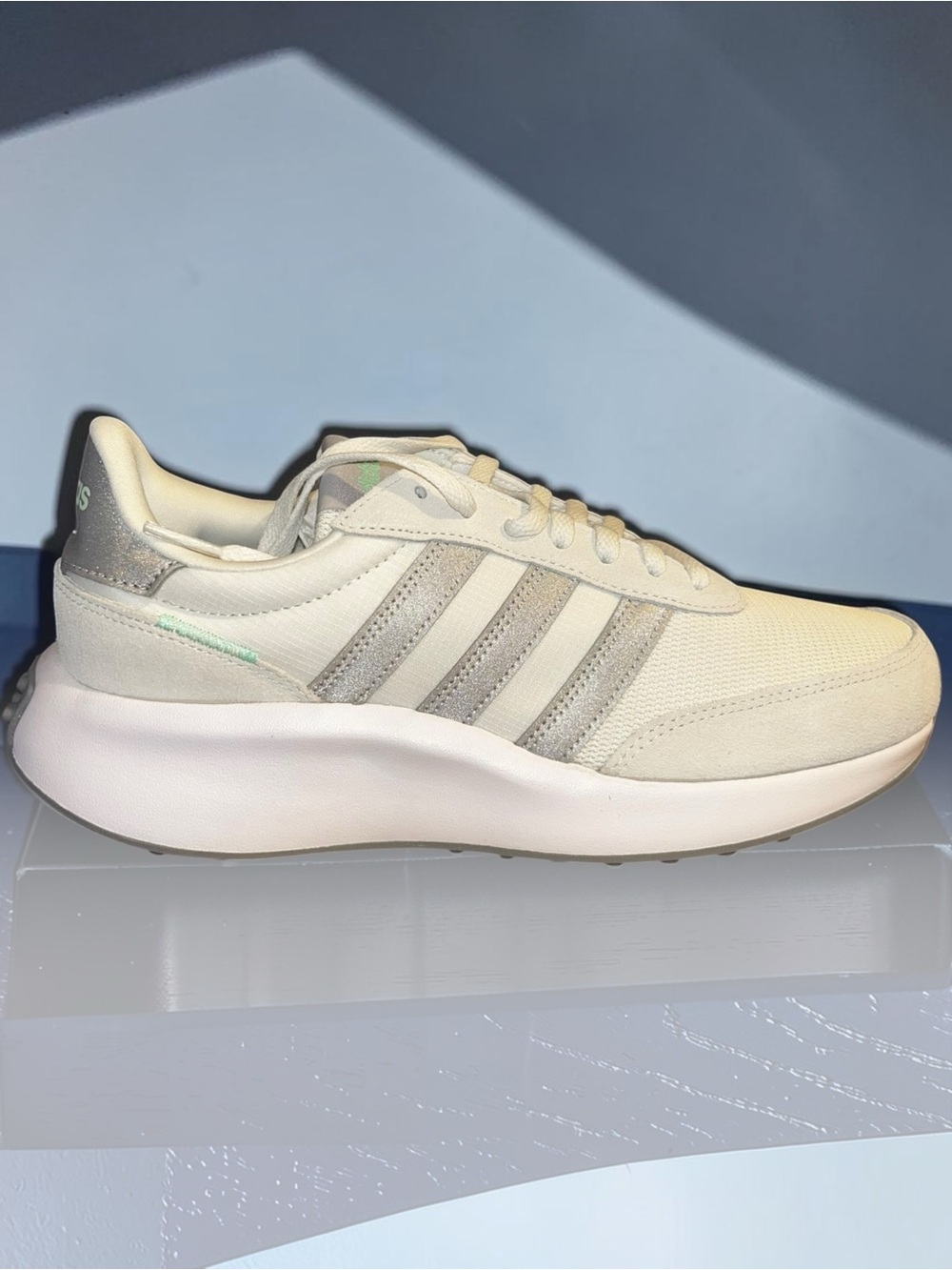 Adidas Run 70s